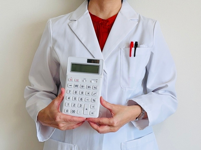 乳輪を小さくする手術の費用は高いの?費用の相場と内訳についてクリニックが解説